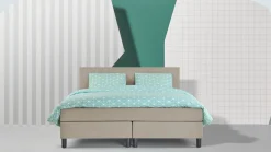 Box Lowen Plus vlak met gestoffeerd matras