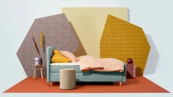 Boxspring Round vlak met gestoffeerd matras en voetbord